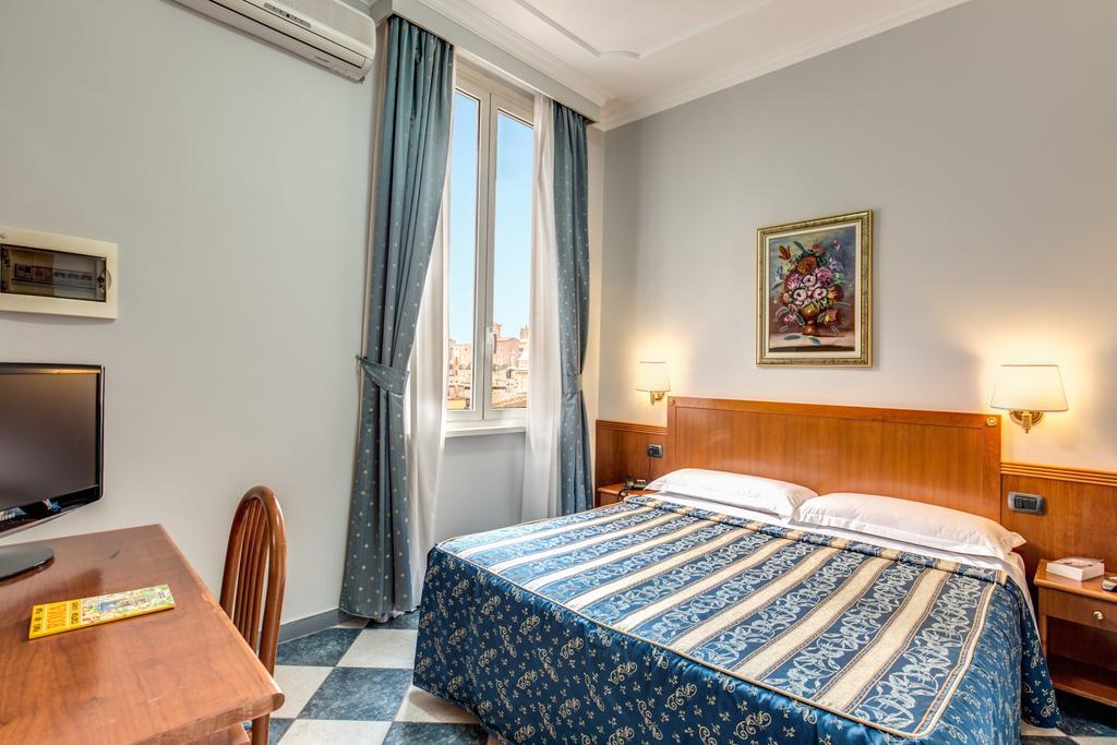 Affittacamere Centro Cavour Ρώμη Δωμάτιο φωτογραφία